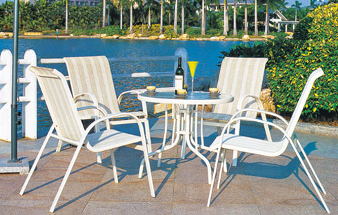 Bộ sưu tập bàn ghế cafe sân vườn đẹp nổi bật 2018